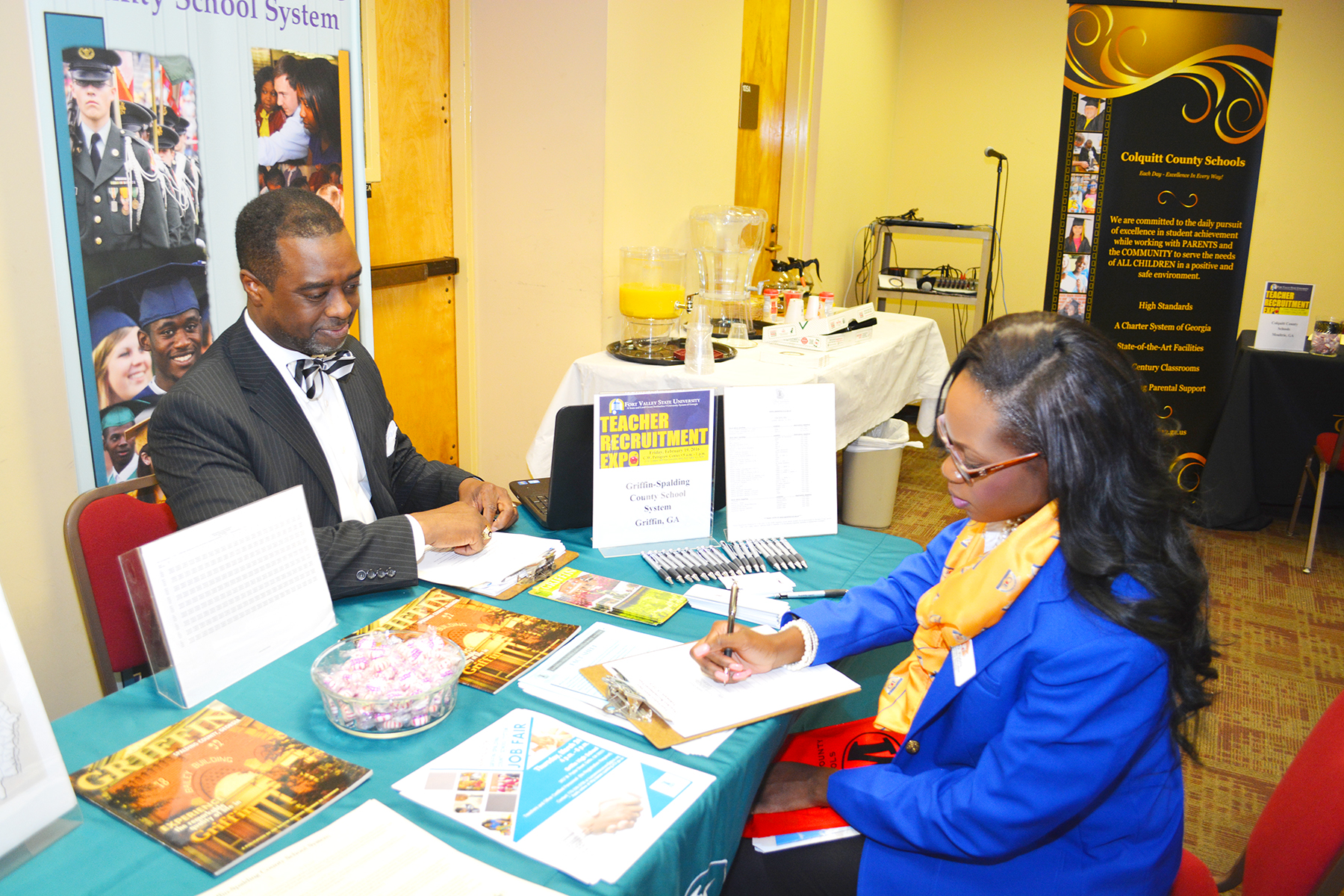 Student getting assistance at Career Services expo