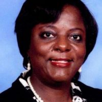 Dr Cynthia Hammond