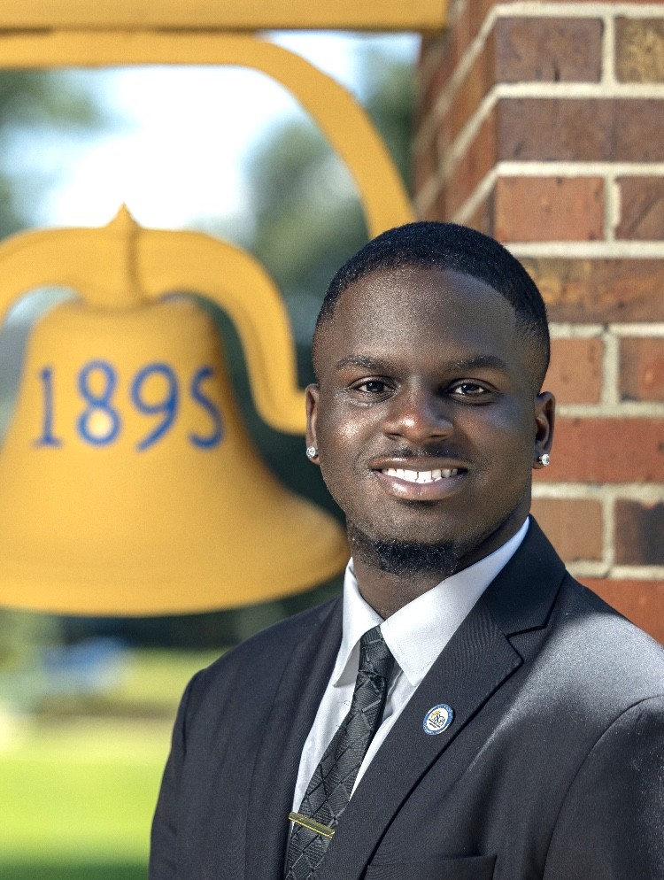 PEP_Glover_Kyle-630x1024