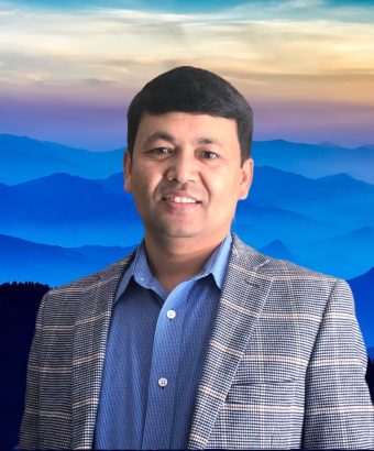 Kunwar Ishwari, Dr.